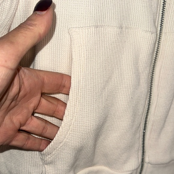 Quince Cream Zip-Up Hoodie - Picture 2 of 9